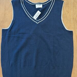 Old Navy Women’s Navy Sweater Vest